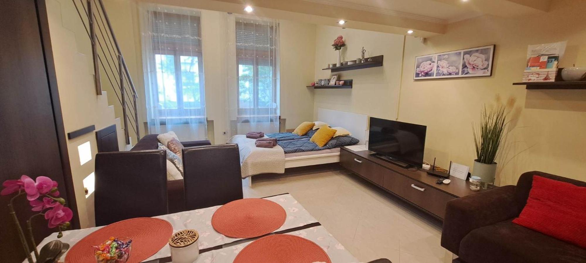 Szandi Belvarosi Apartman Szeged Eksteriør bilde